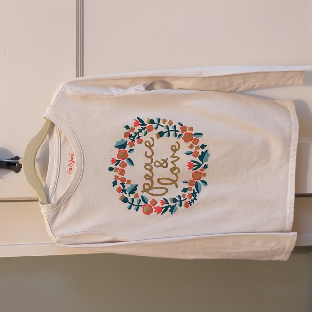 Cat & Jack long sleeve shirt Girls size S (6/6X)